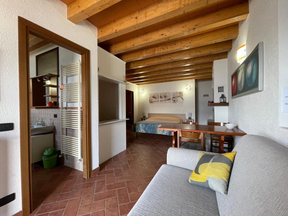 Piccolo Girasole Appartement Menaggio Buitenkant foto
